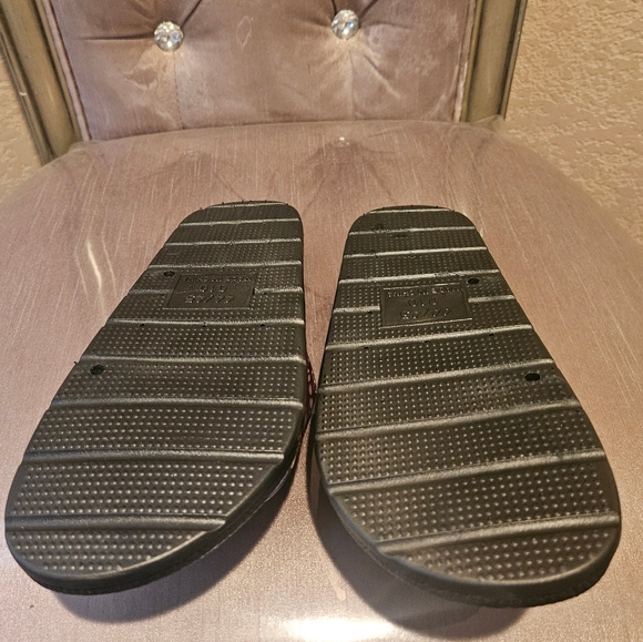 Betty Boop Slides - Picture 3 of 4